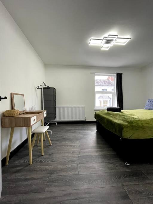 Central Area Terraced House With Private Hot Tub Lincoln Kültér fotó
